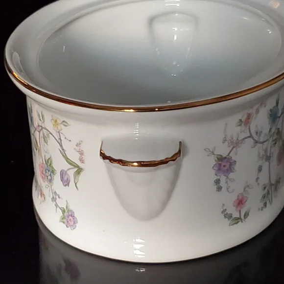 "Corona" Gold Trim 2Qt Casserole Dish Andrea by Sadek - Picture 9 of 15